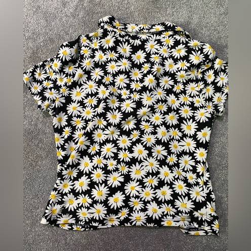 Daisy print button up crop top