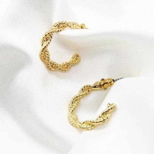 Twisted Gold  Hoops