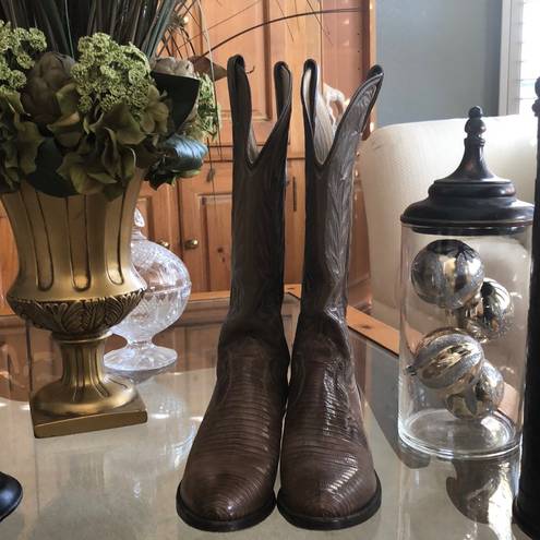 Justin Boots Justin Lizard skin boots taupe brown .