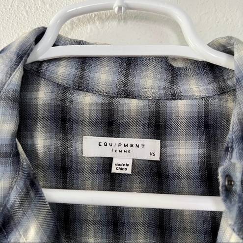 Equipment  Plaid Cotton Long Sleeve Button Up XS