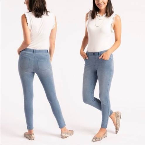 Betabrand  Skinny Leg 4 Pocket Yoga Denim in Light Wash Size SP