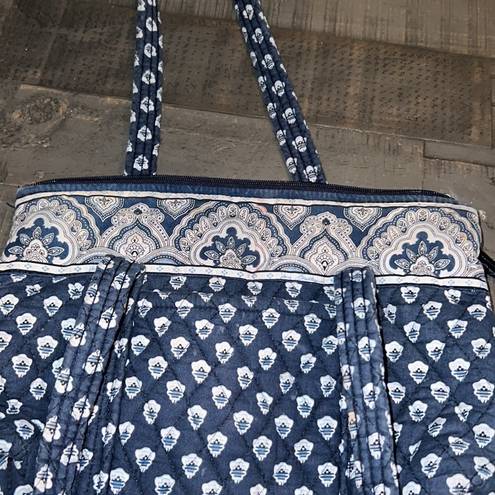 Vera Bradley  Small Zipper Hobo in Nantucket Navy (Retired 2005)