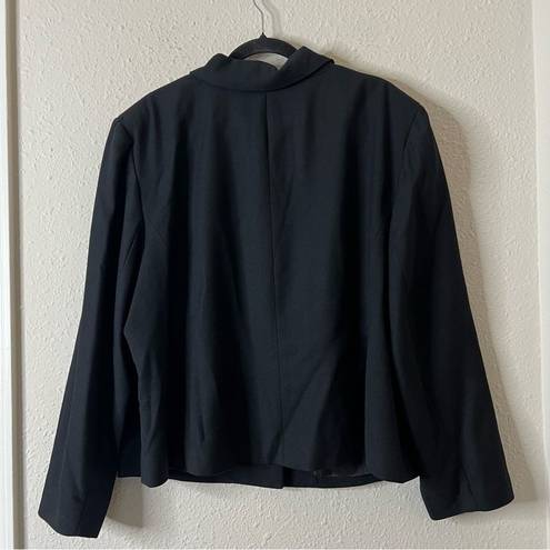 Talbots  Vintage 100% Wool Button Front Blazer in Black Plus Size 20W