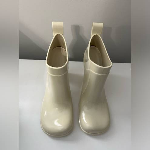 Bottega Veneta  Rubber Ankle Boots in Sea Salt