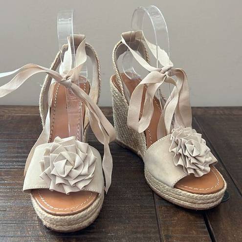 Kate Spade  Espadrille Wedge Sandals Flower Size 8.5