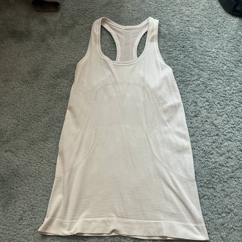 Lululemon Swiftly Tech Tank