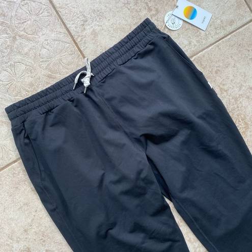 Vuori NWT  joggers