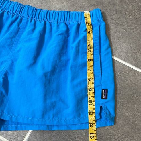 Patagonia  2” baggie shorts size Large