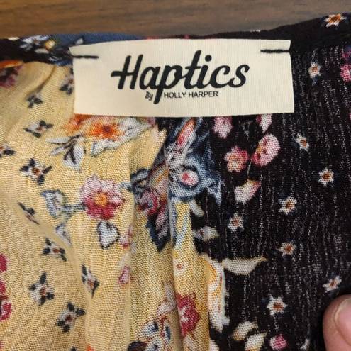 Harper Haptics by Holly  3X colorful flowy peasant blouse.