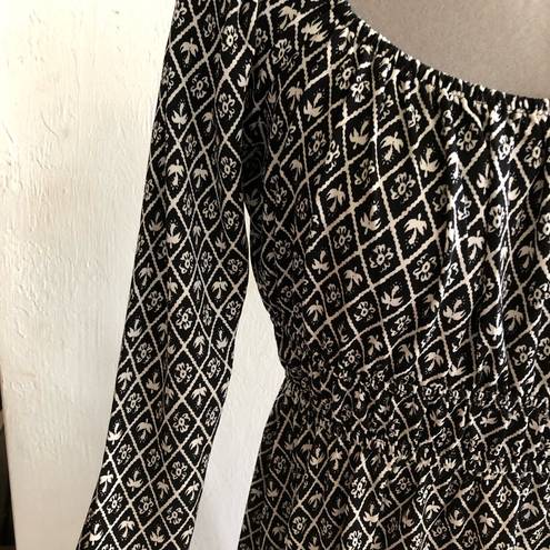 SO  Dress Size XL Juniors Black & White Skater Gypsy Style Scoop Neckline New