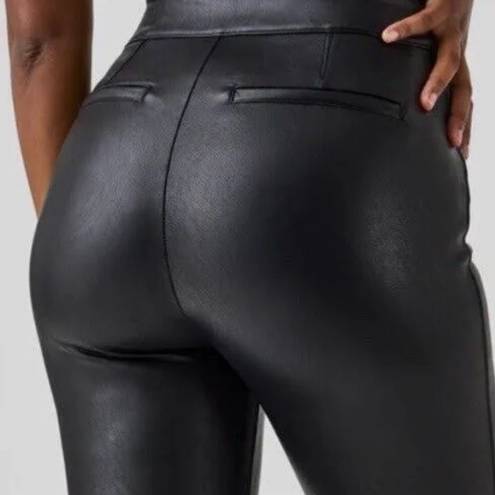 Spanx  Leather-Like Cropped Kick Flare Pant 20848T Size Large