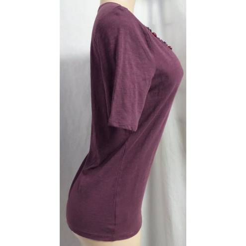 The Loft "" PLUM BEADED NECKLINE SHORT SLEEVES SCOOP NECK T-SHIRT TOP SIZE: XS NWT