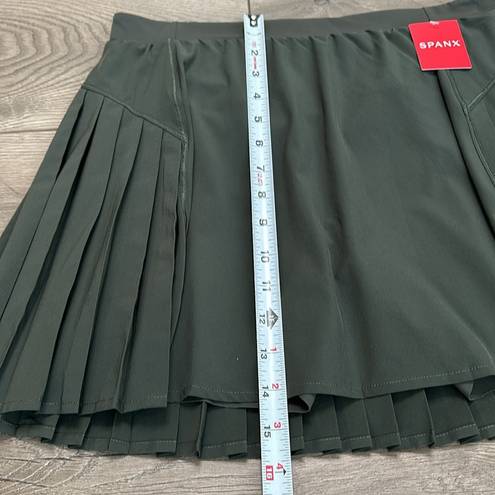 Spanx  14” High Rise Get Moving Pleated Dark Palm Green Tennis Golf Skirt Size L