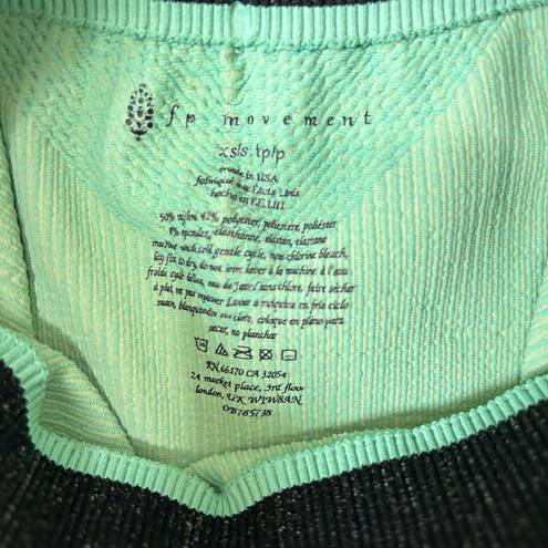 Free People  Movement NWOT Green Prajna Short