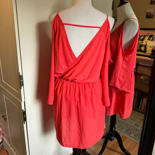 Sans Souci Large Pink Cold Shoulder Dress