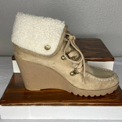 Union Bay Camel Pike Wedge Boot Faux Fur Lining Size 8