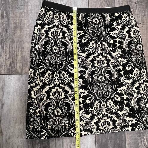 Karen Kane Vintage  1990s Black and Ivory Damask Mini Skirt Size 4