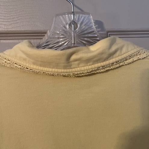 Oleg Cassini  Sport yellow zip front warm up jacket with crochet lace trim.