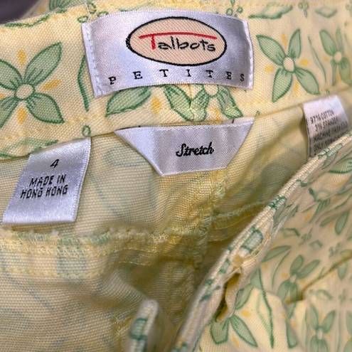 Talbots  petite size 4, super cute printed crop jeans