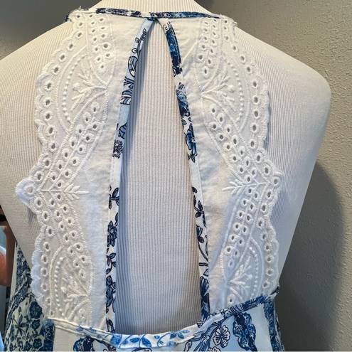 In Bloom  camisole tank top medium blue white floral lace new with tags