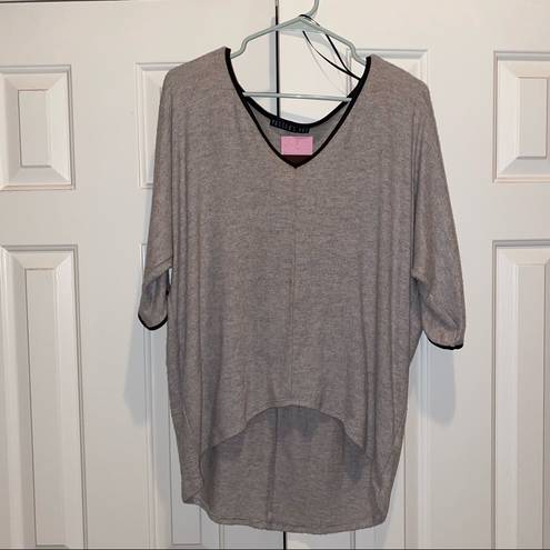 Potter’s Pot NWT  High Low Sweater Top