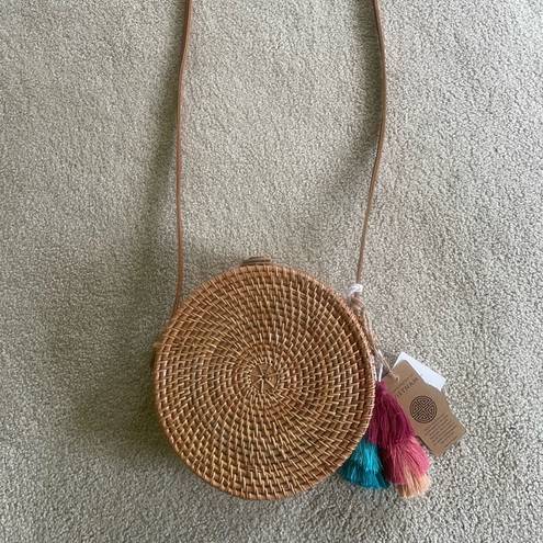 HANDCRAFTED IN VIETNAM WOVEN RATTAN GENUINE LEATHER CIRCLE PATTERN CROSSBODY BAG