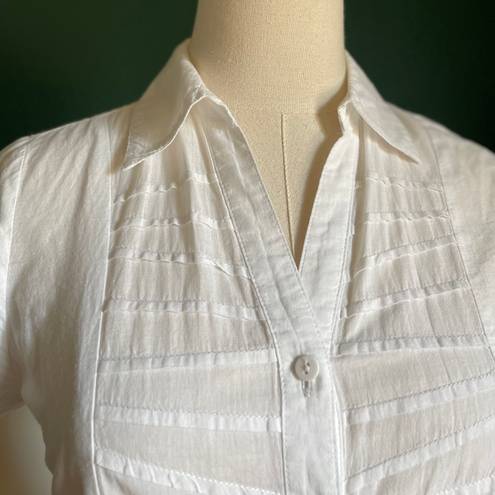 August Silk Y2K White Cotton Crochet Coquette Button Down Short Sleeve Top