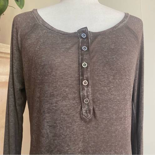 Treasure & Bond  Lightweight Ribbed Button Henley Womens L Olive Green Casual