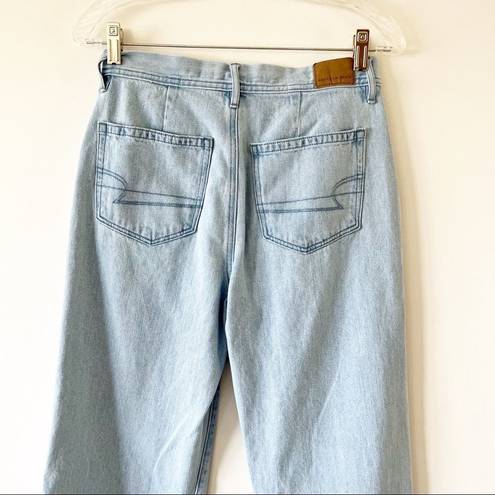 American Eagle  Wide Leg Crop Light Blue Balloon Waist Jeans Size 2 Light Wash