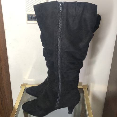 Comfortview black heeled knee high slouchy boots size 8