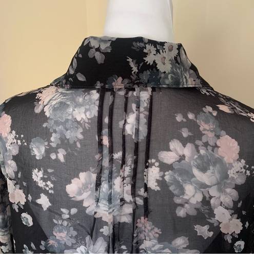 Stylestalker  Revolve Black and Grey Floral Blouse Sheer w/ Wrap Piece Size 6