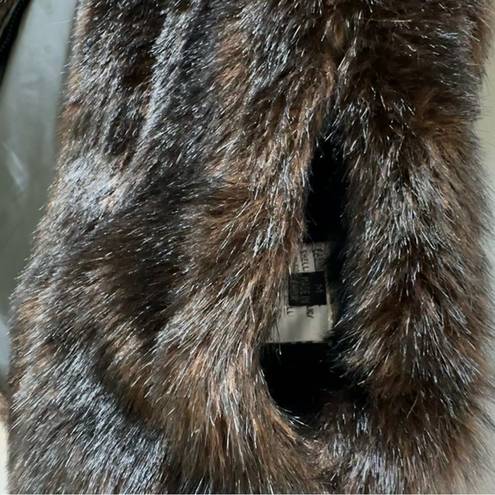 Gallery  Women Vest Brown Faux Fur Pockets Vest Coat Size Medium