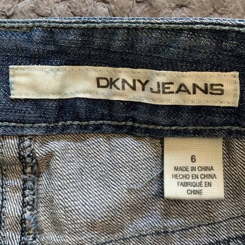 DKNY  DENIM SHORTS SIZE 6 EUC 6983