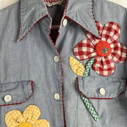 Daisy Vintage Size 10 70s  Appliqué Chambray Shirt Embroidered 3D Flowers Button