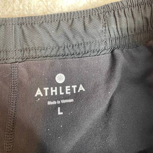 Athleta  Running Shorts Black White Large Elastic Waist Built In Under Shorts