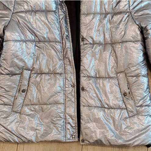 Barney’s New York Sale!💥 Barneys New York Silver Puffy Coat