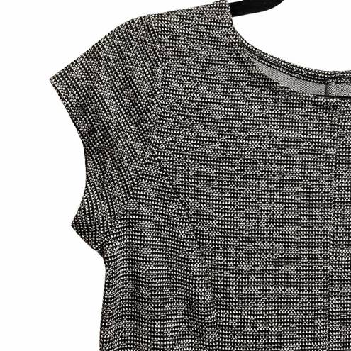 Tahari  Gray Peplum Short Sleeve Top