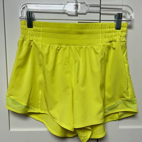 Lululemon  Hotty Hot High-Rise Short 4" Electric Lemon  Size 6