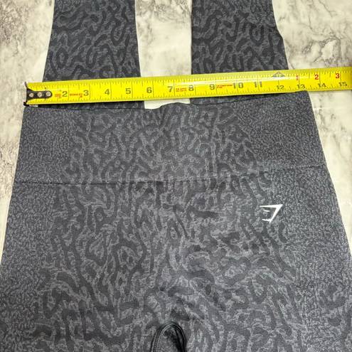 Gymshark  Adapt Animal Print Seamless Leggings size Large Grey Gray High rise