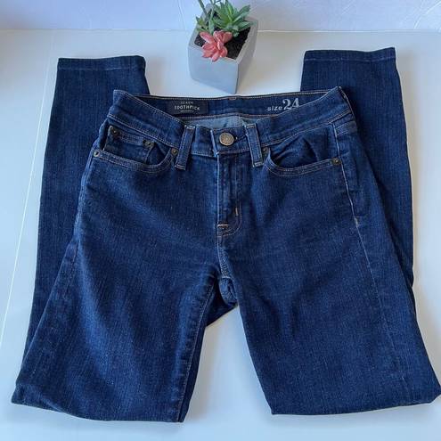 J.Crew  Toothpick Womens Crop Jeans Size 24 Dark Wash Low Rise Stretch Denim