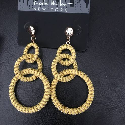 Nicole Miller  Mustard 3 rings Hammer Post earrings