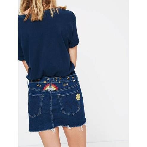 MOTHER Denim  The Vagabond Mini Fray Embroidered Short Blue Jean Skirt 25