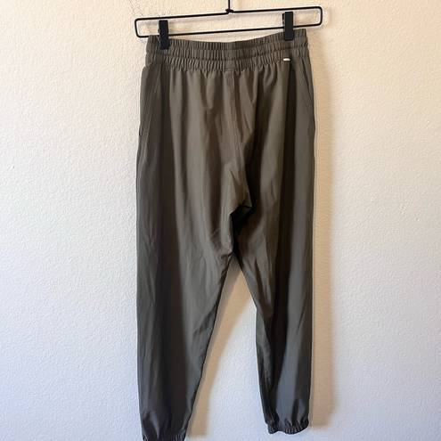 Vuori  Olive Green Joggers Size S