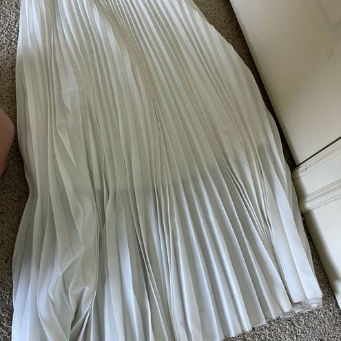 white pleated maxi skirt