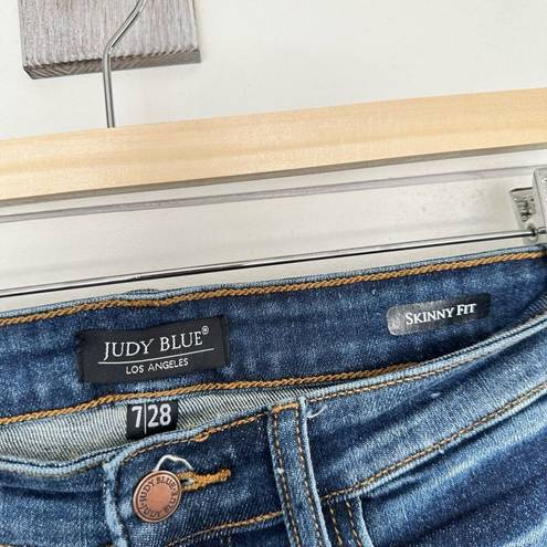 Judy Blue  Women’s 7/28 Blue Denim Skinny Fit Stretch Distressed Jeans