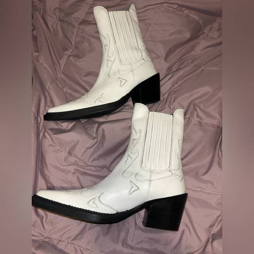 Nasty Gal Gently Loved  Leather Ankle Western Boots