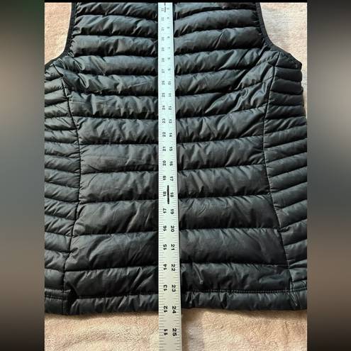 Patagonia  Women's Down Sweater Black Mock Neck Full Zip Puffer Vest Size M