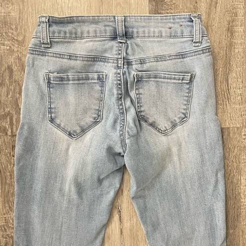 Delia's Delia’s Olivia Light Wash Stretchy Women’s Denim Skinny Jeans Size 0