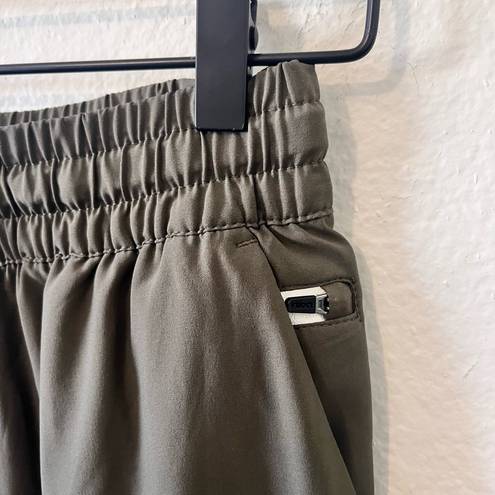 Vuori  Olive Green Joggers Size S