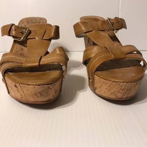 GUESS  platform wedge high sandal women size 9 M